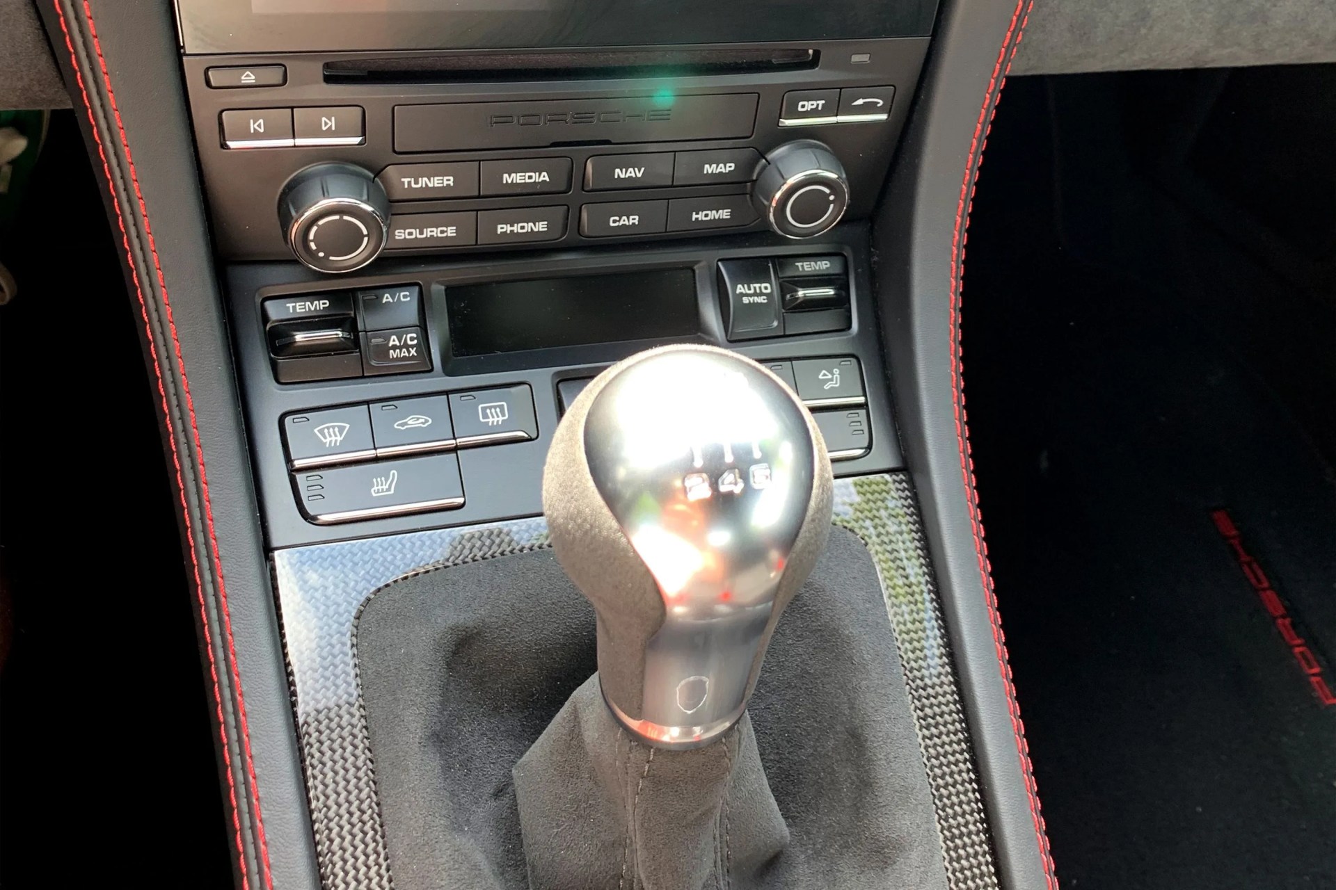 porsche cayman gts 4 interior