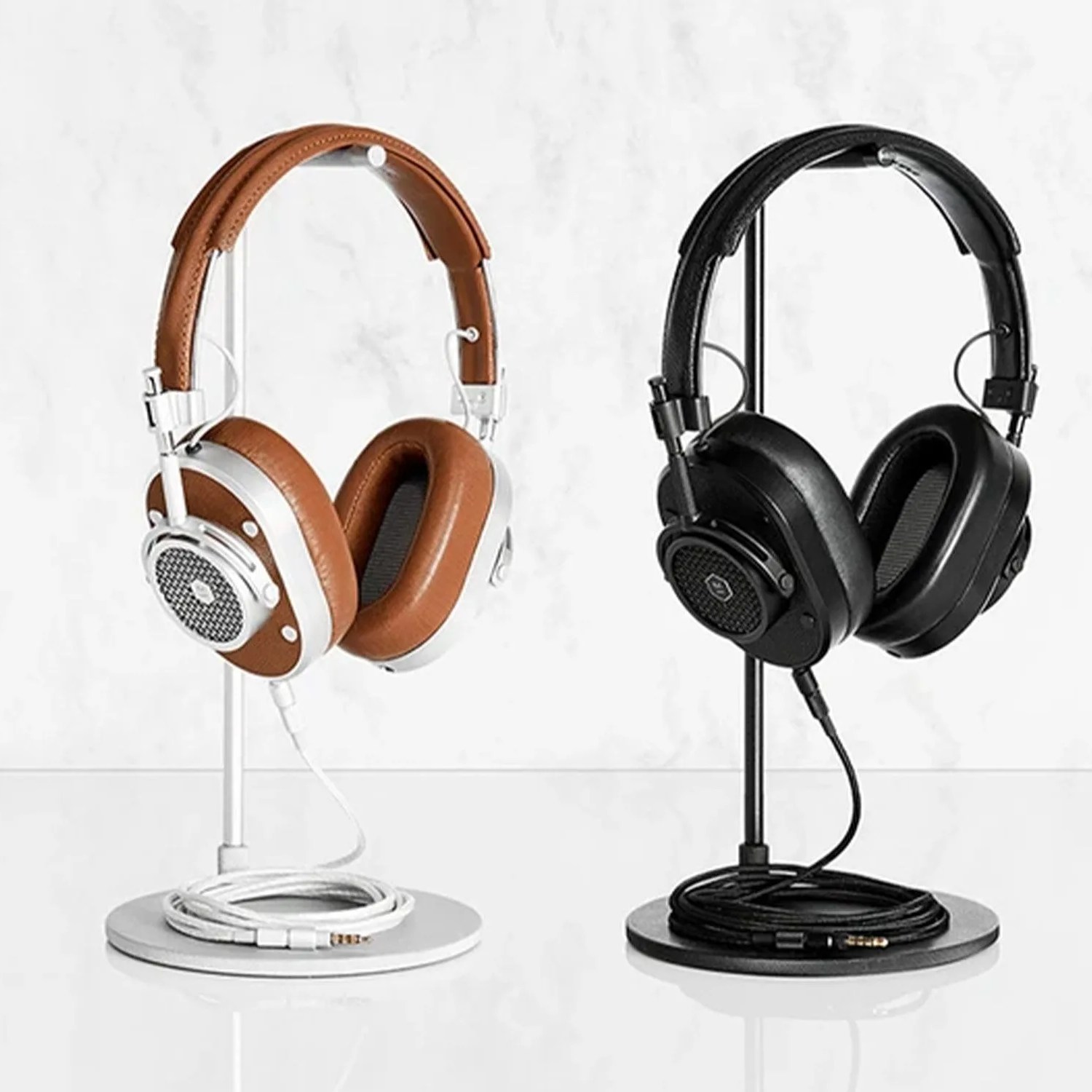 md headphone stand