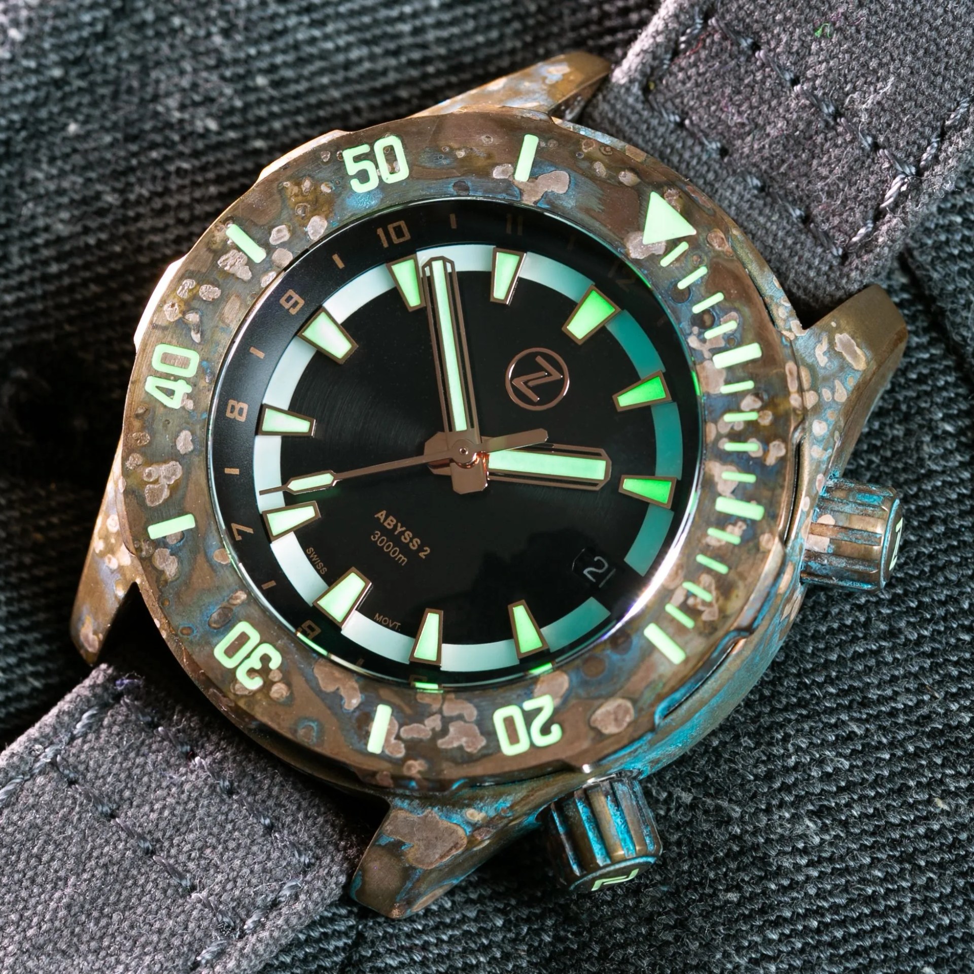 zelos bronze