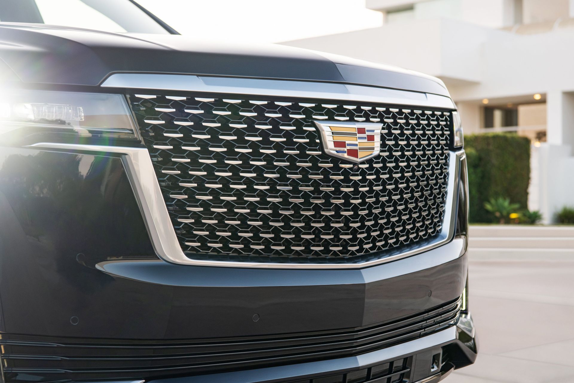 cadillac escalade best road trip car