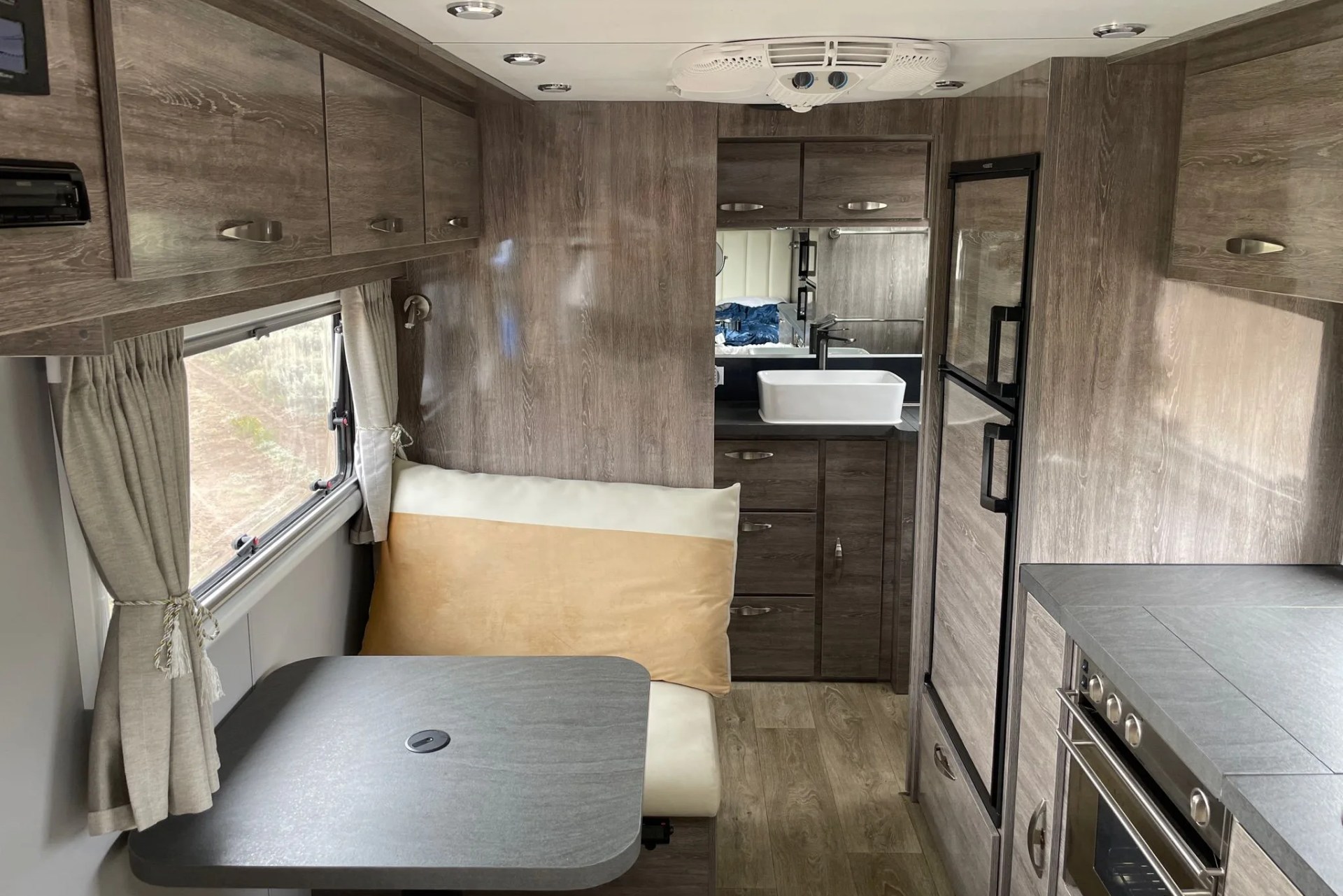 black series hq19 off road camping trailer