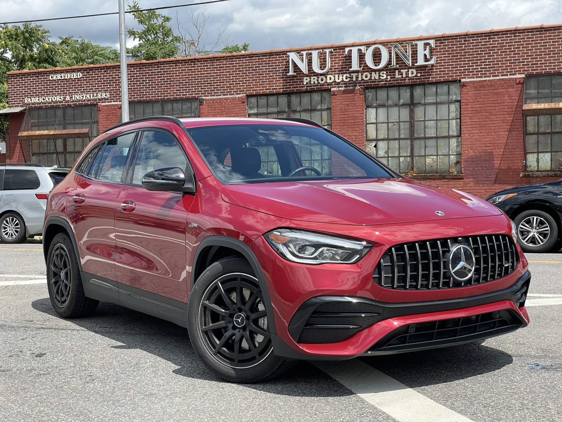mercedes benz amg gla 35