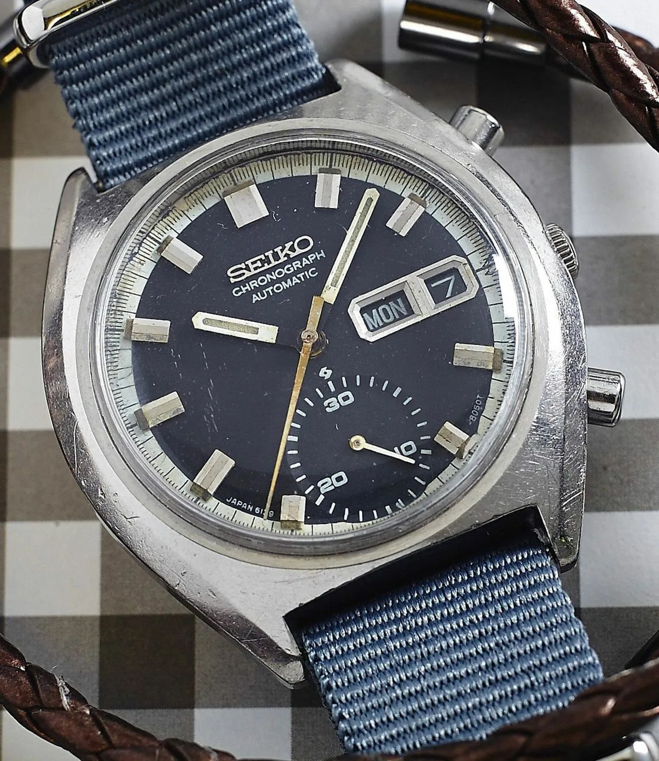 1969-Was-a-Year-of-Numerous-Watchmaking-Breakthroughs-gear-patrol-Seiko-Calibre-6139-v2