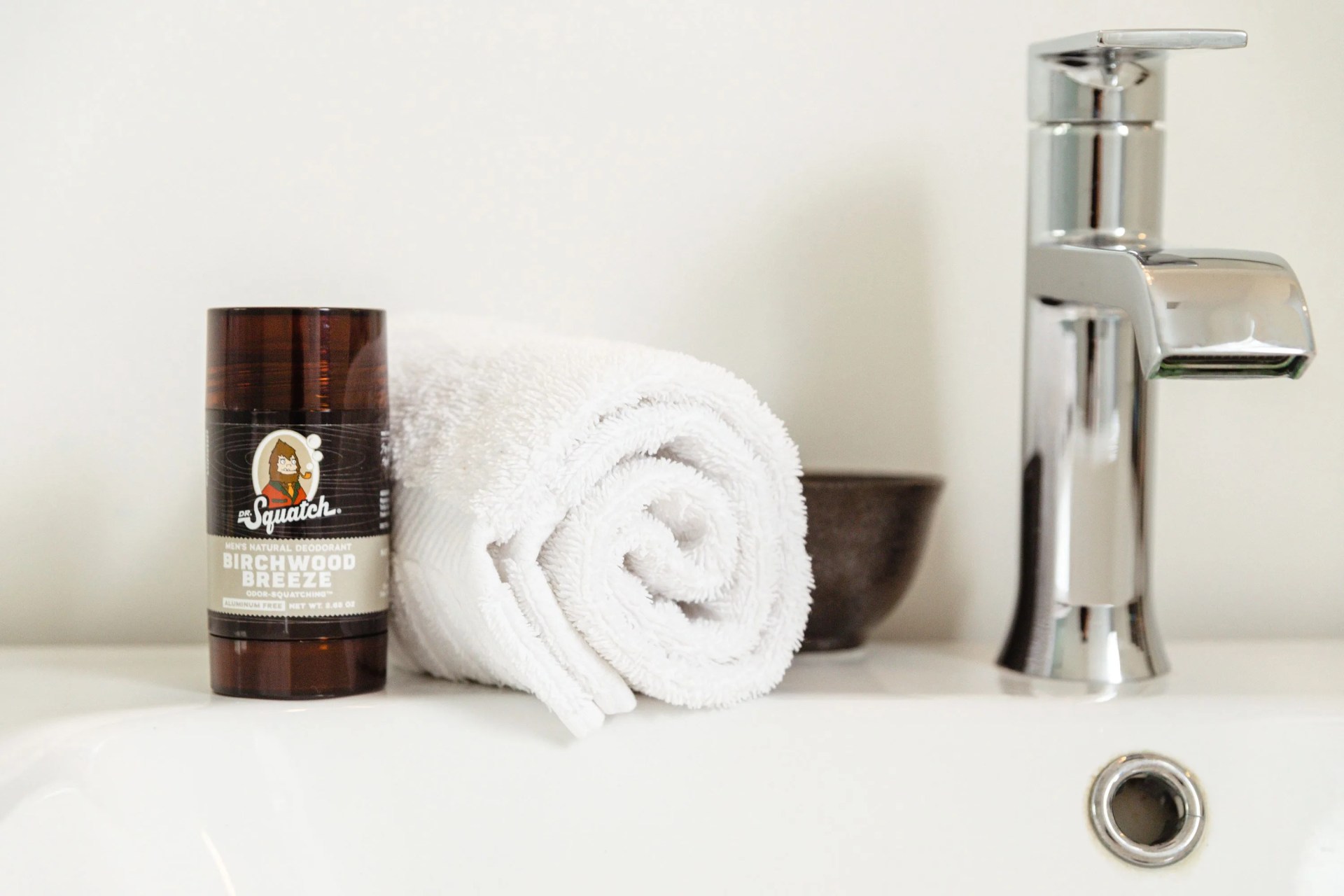dr squatch birchwood breeze deodorant