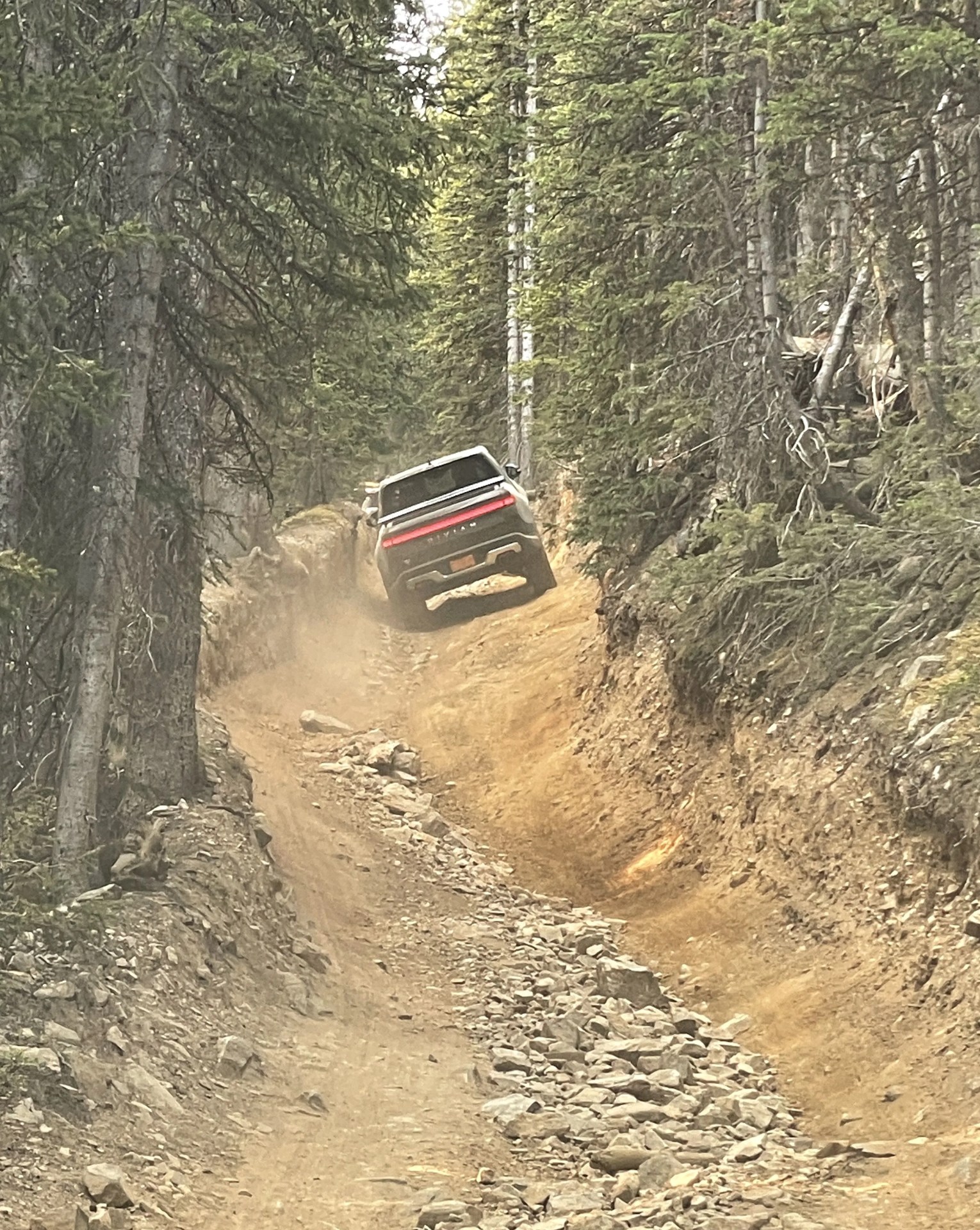 rivian r1t