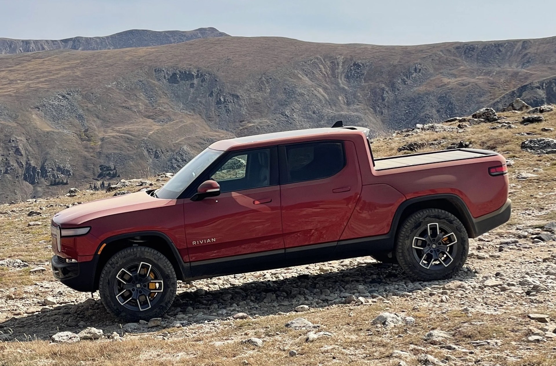 rivian r1t