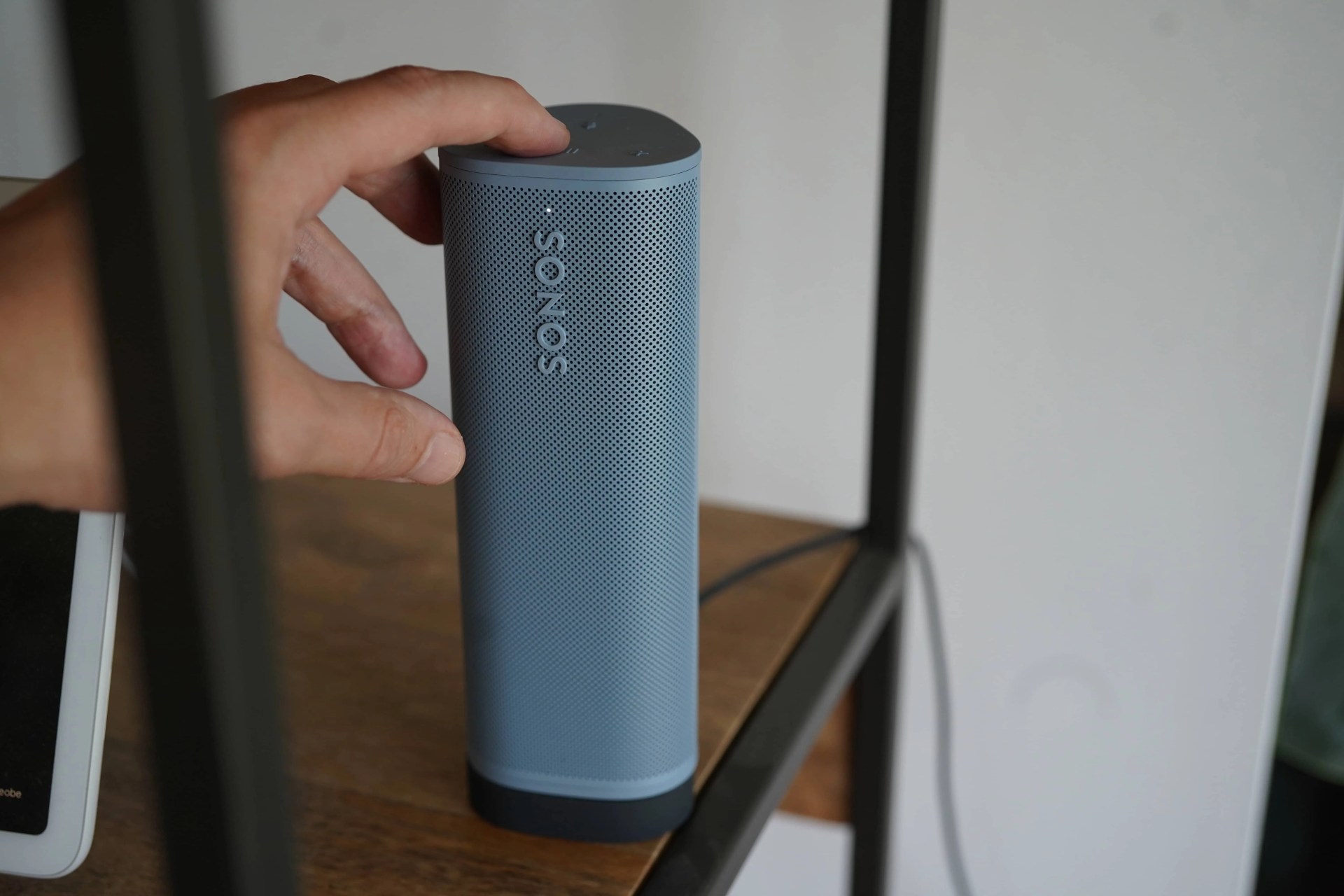 Sonos speaker regrouping trick
