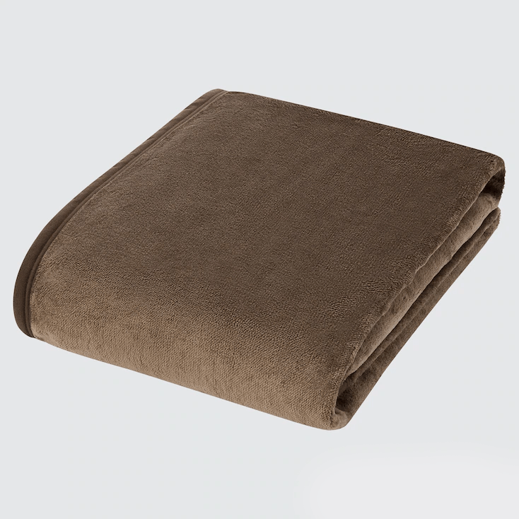 heattech queensize blanket