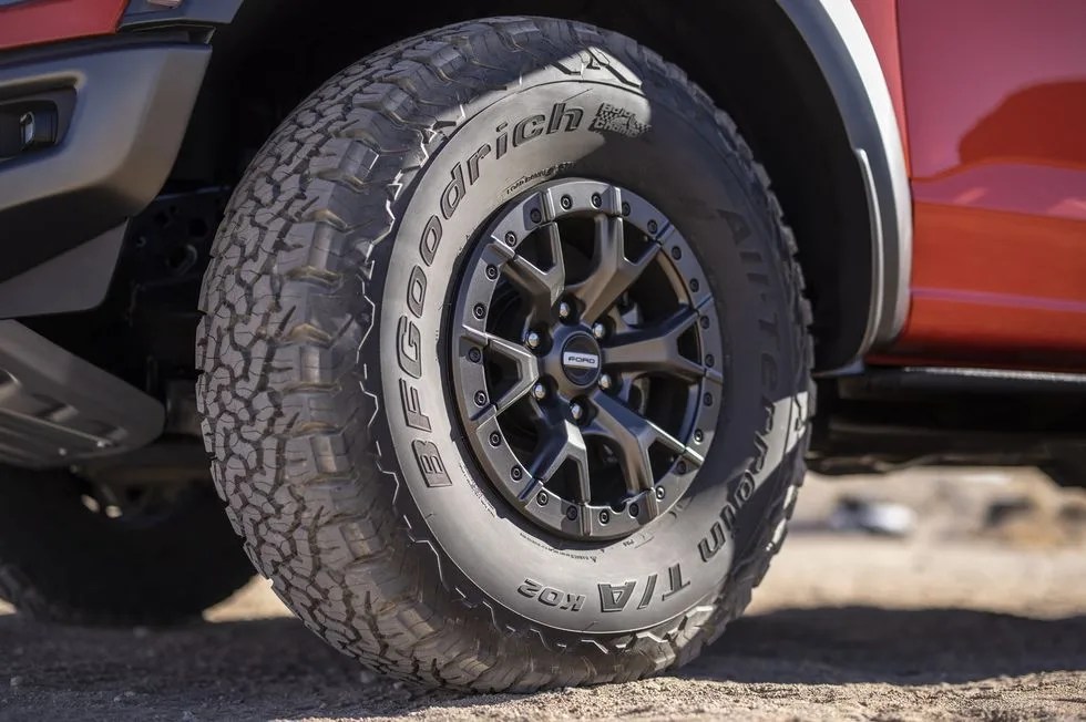 ford raptor tire