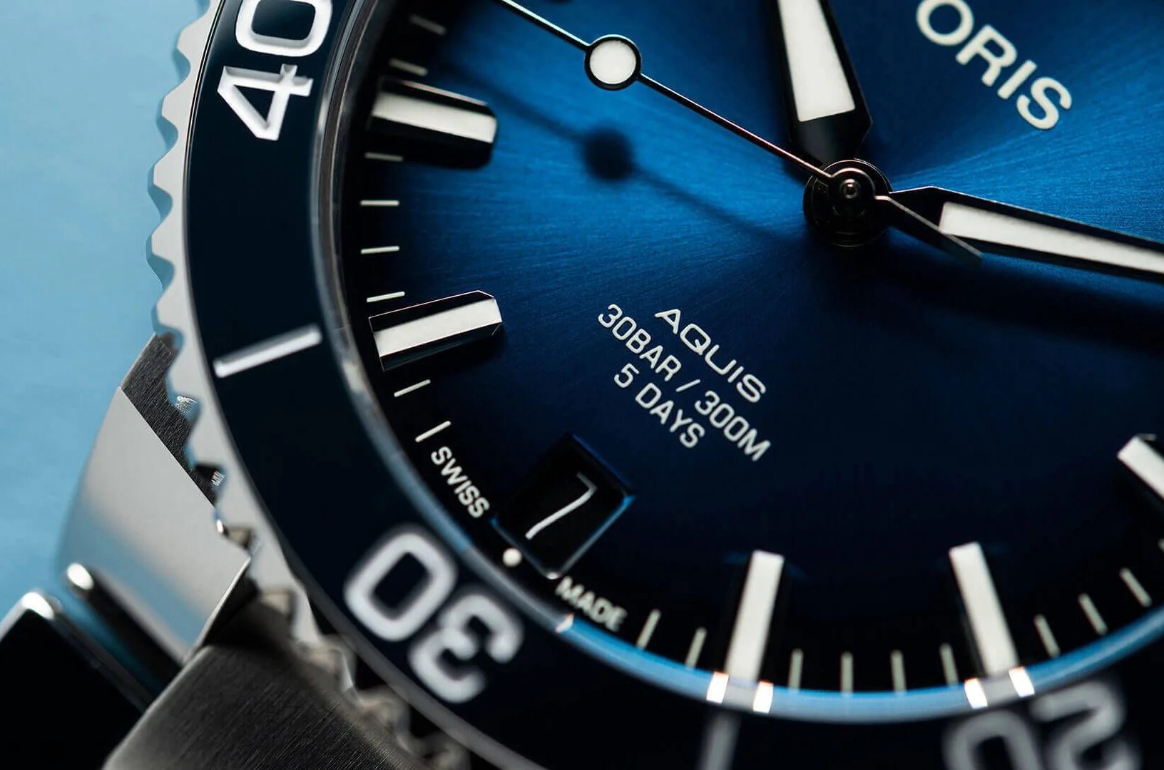 aquis date calibre 400