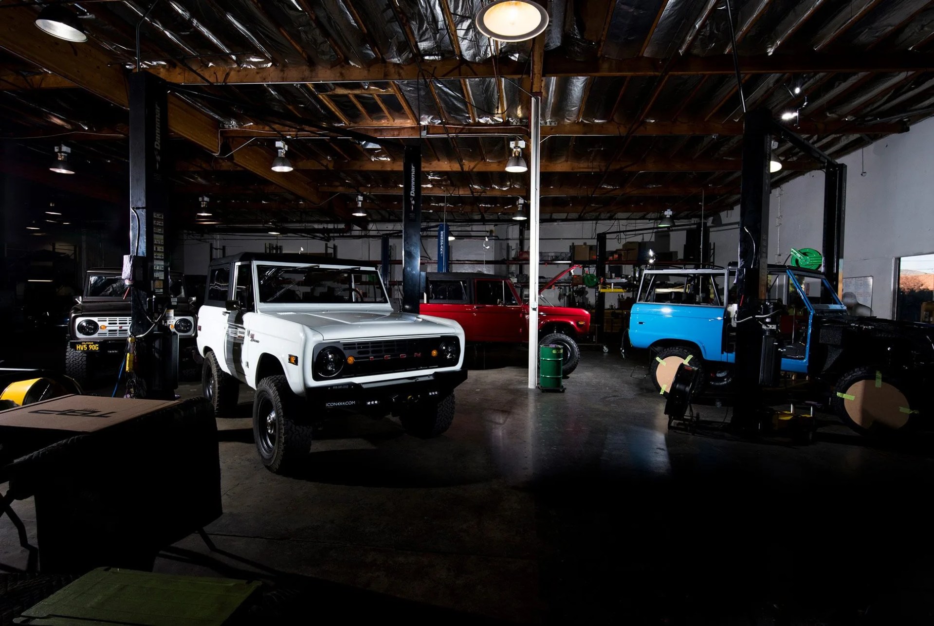 Restomod-Cars-Gear-Patrol-Bronco-