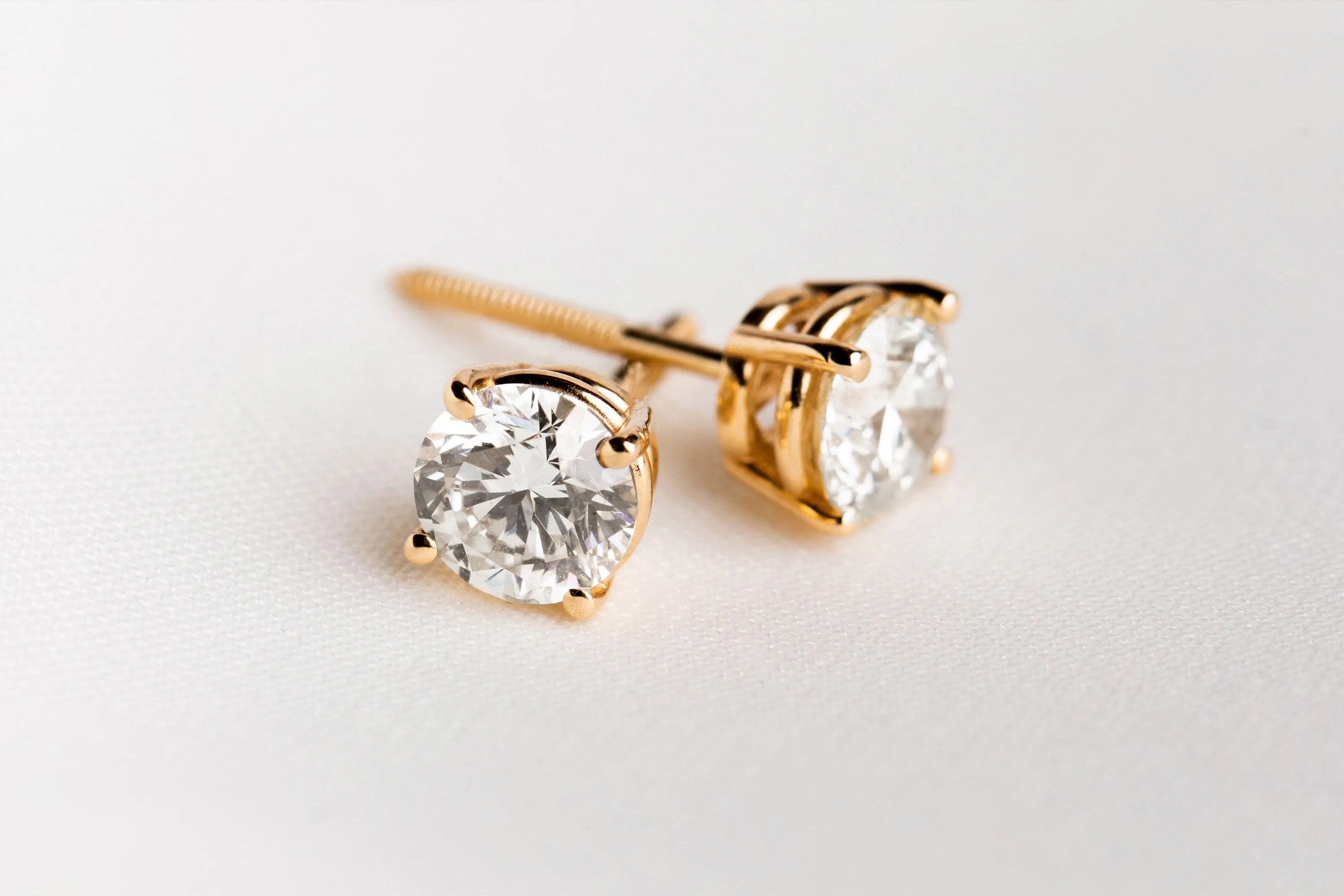 clean origin studs