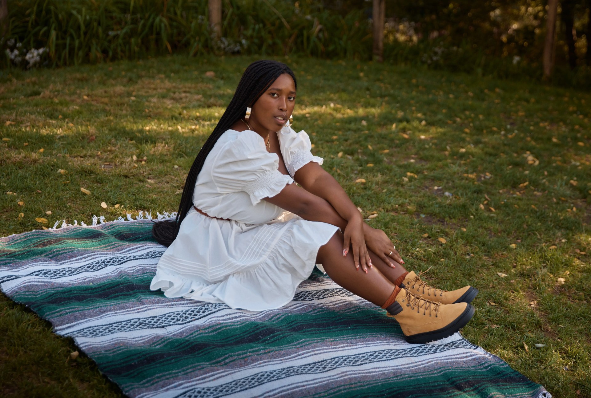 mecca wearing boot