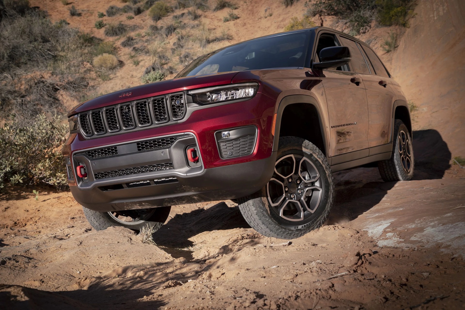 all new 2022 jeep® grand cherokee trailhawk