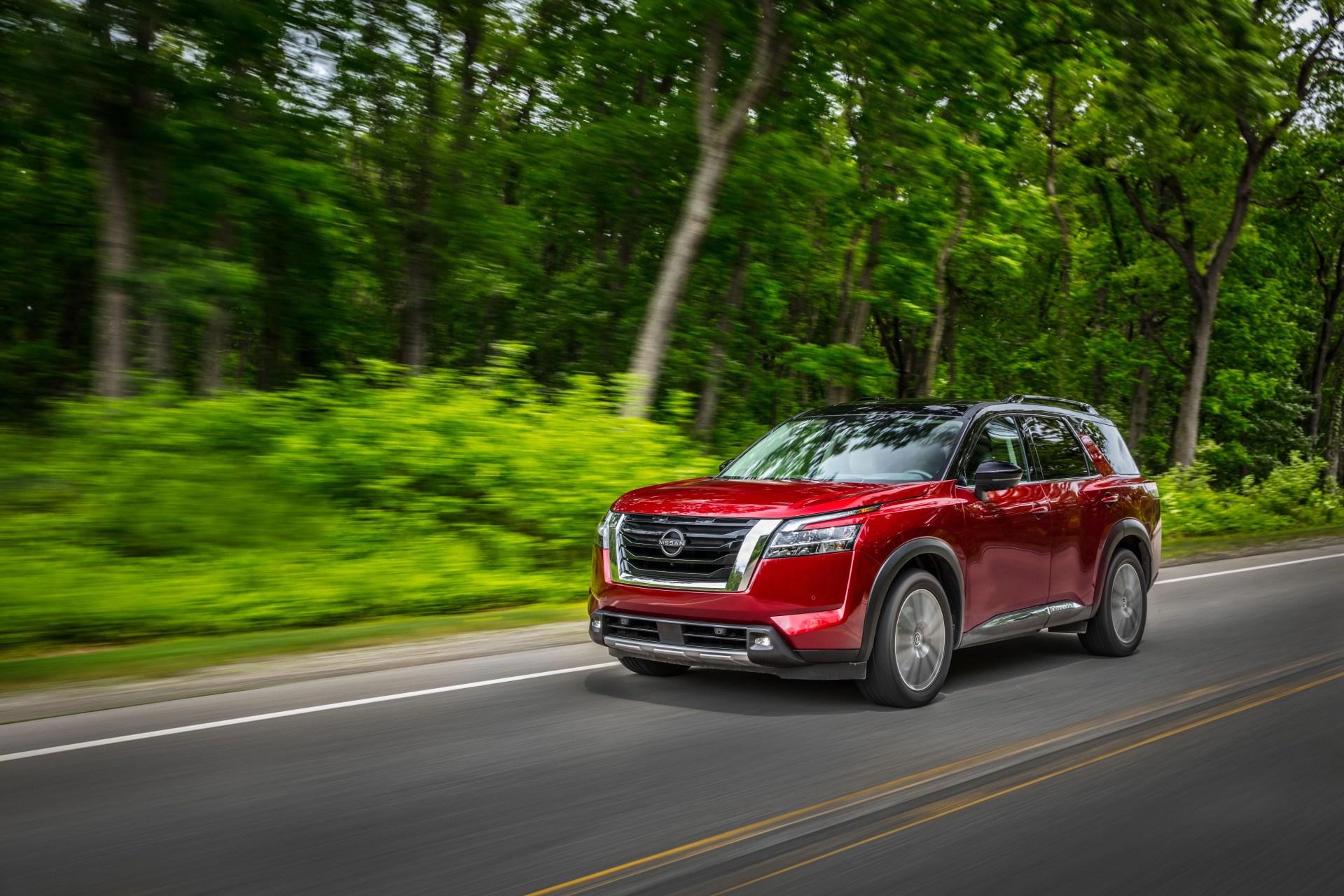 the 2022 pathfinder is all new from the ground up every inch of the vehicle was carefully designed to convey a sense of strength and capability with a strong front face, wide stance, blister fenders and a shorter front overhang versus the previous design