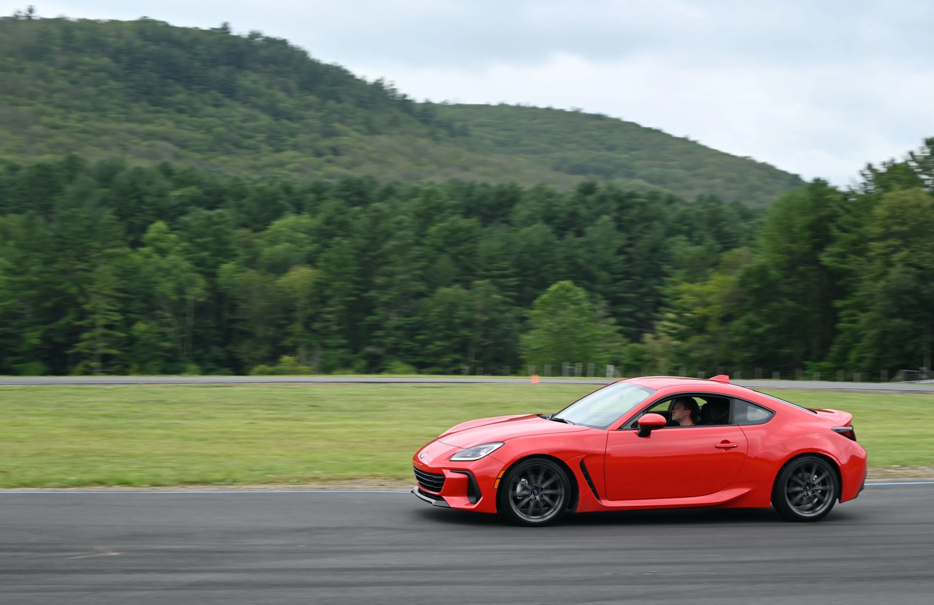 2022 subaru brz