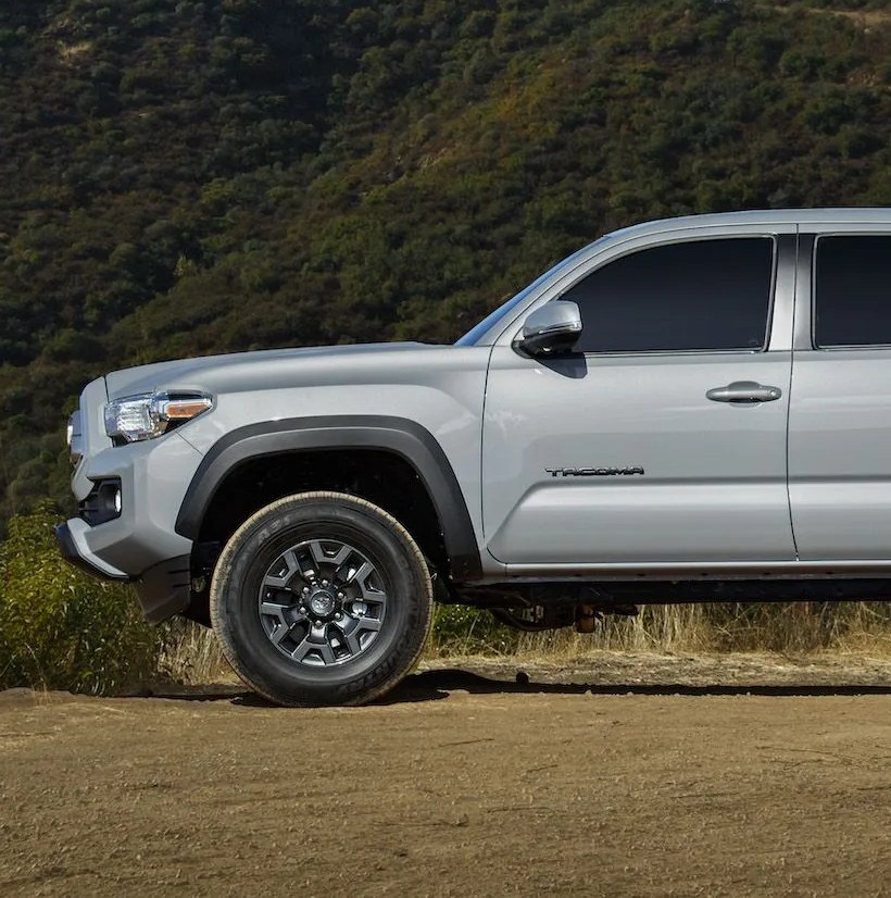 toyota tacoma 2021