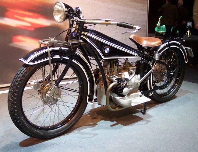 BMW-R32-Gear-Patrol