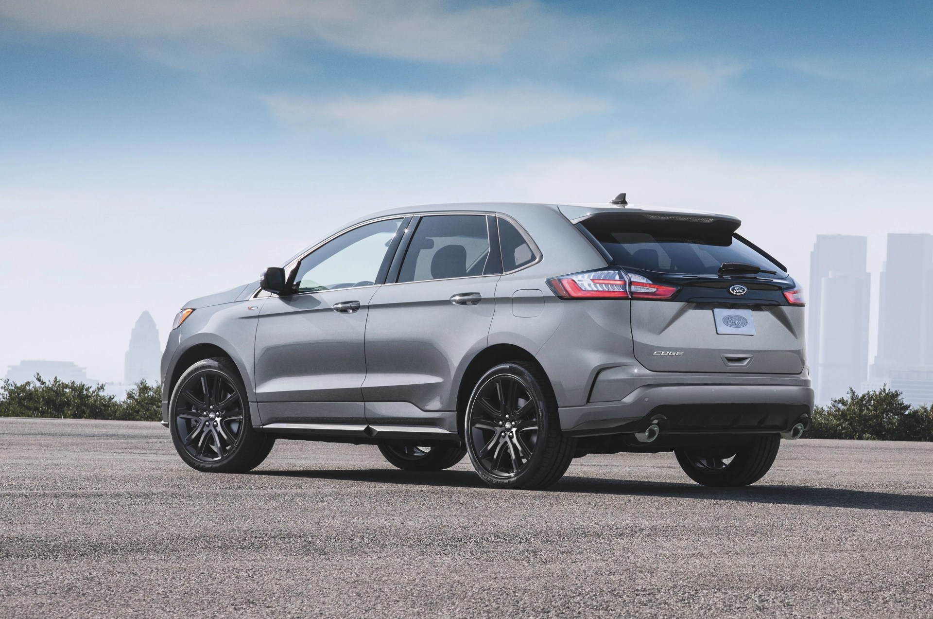 2020 ford edge st line