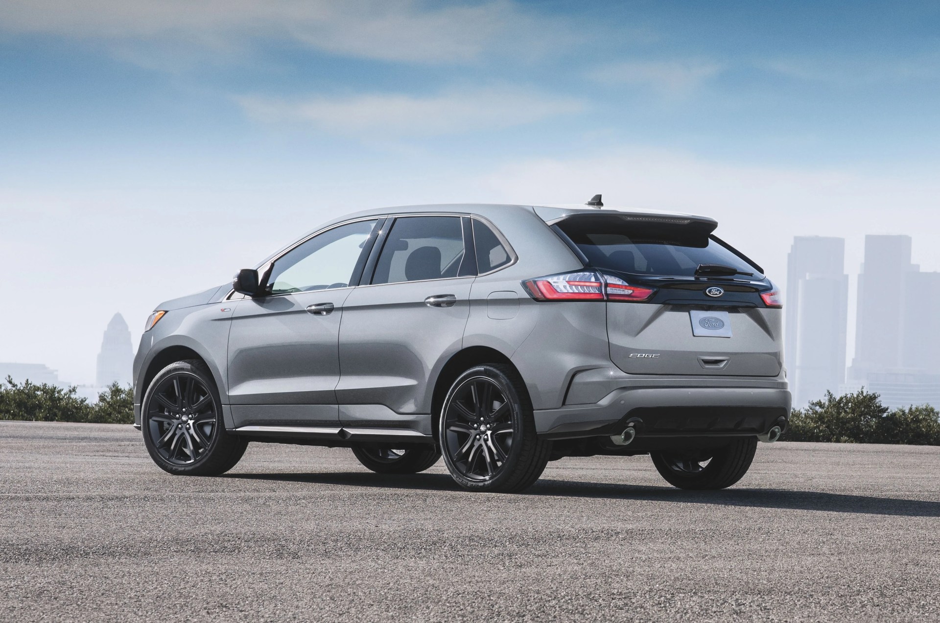 2020 ford edge st line