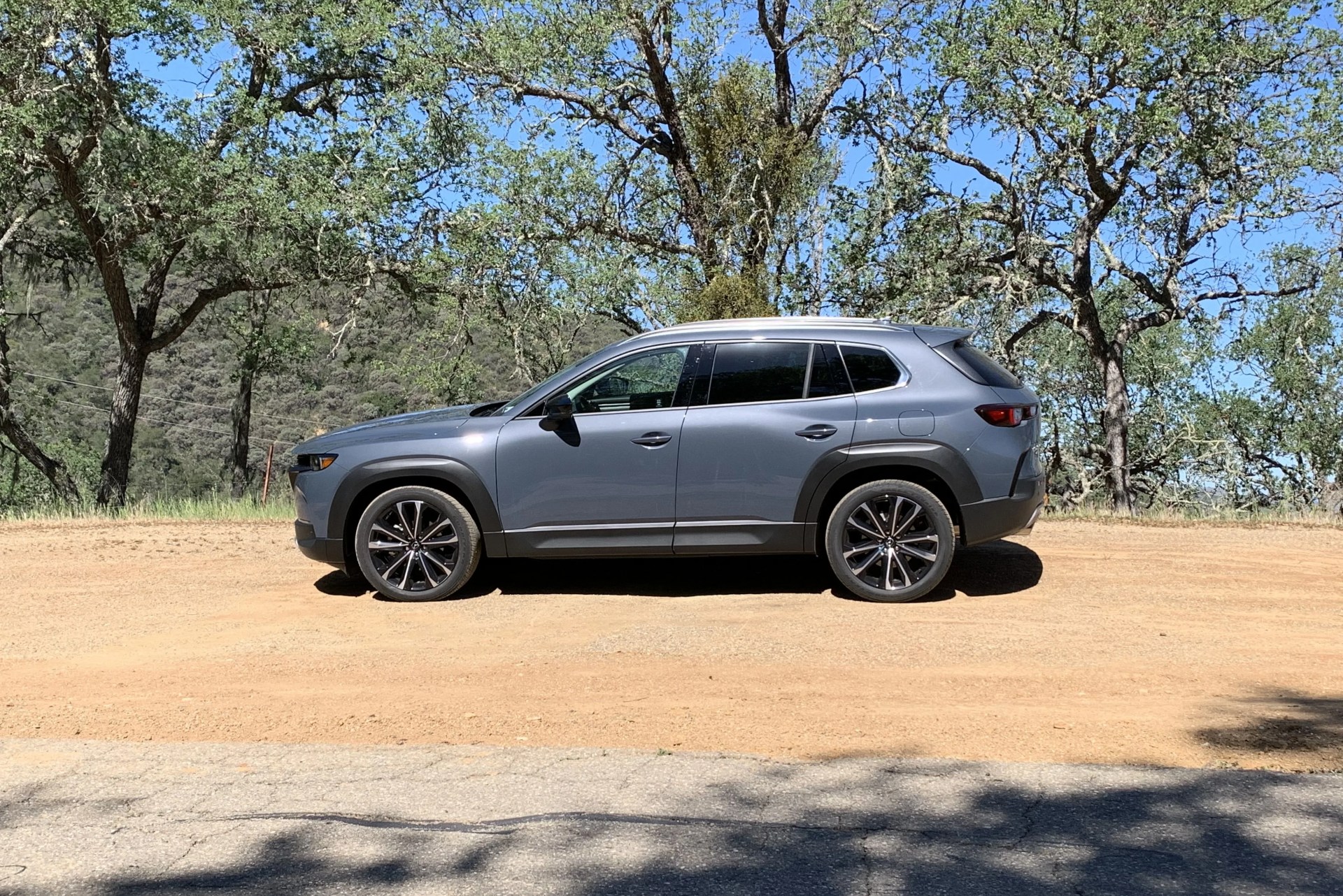 mazda cx 50 side profile view