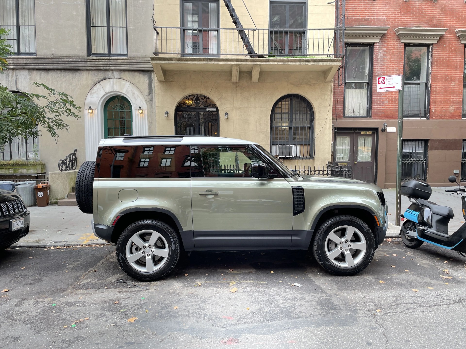 land rover defender 90 green 2021