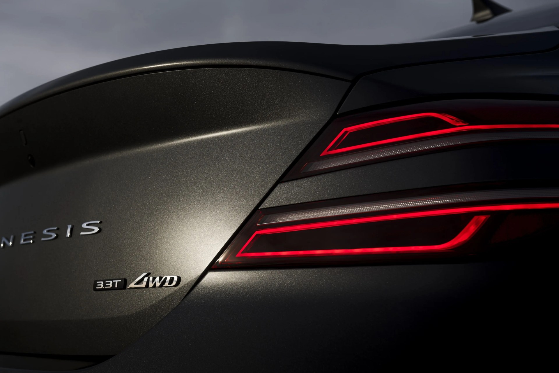 genesis g70 sedan
