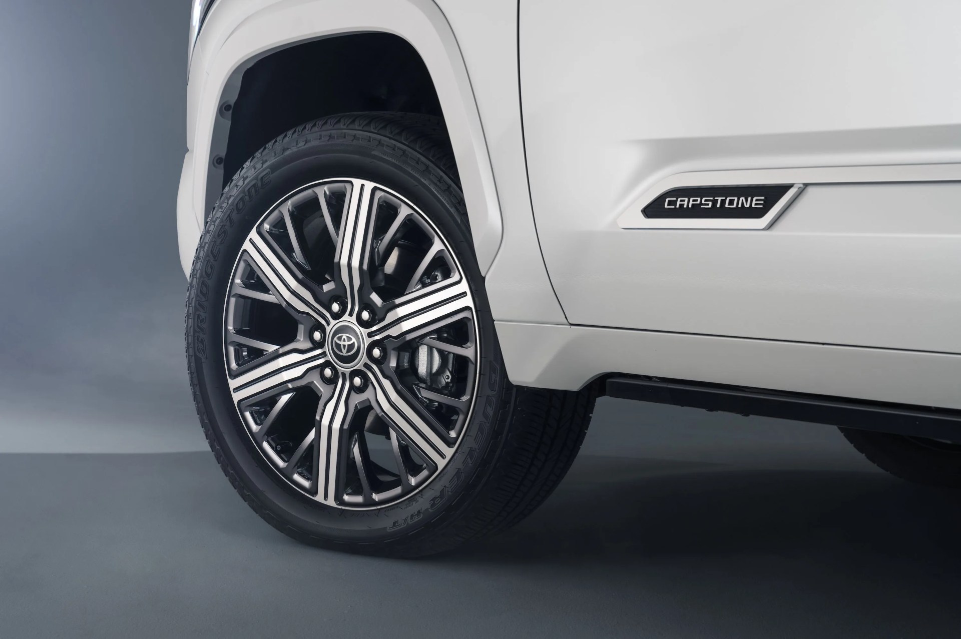 toyota tundra 2022 capstone pickup truck