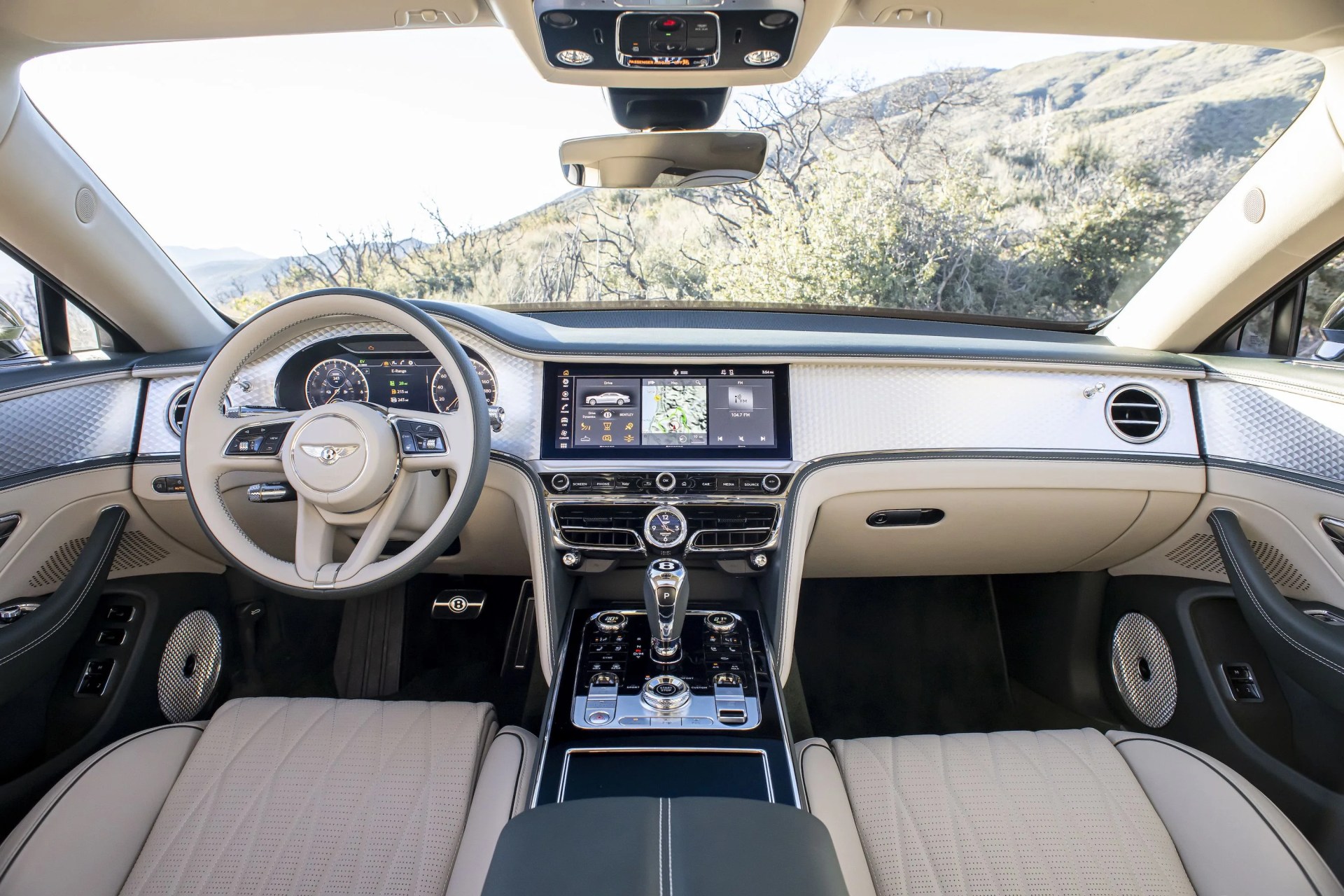 bentley flying spur hybrid 2022 british racing green
