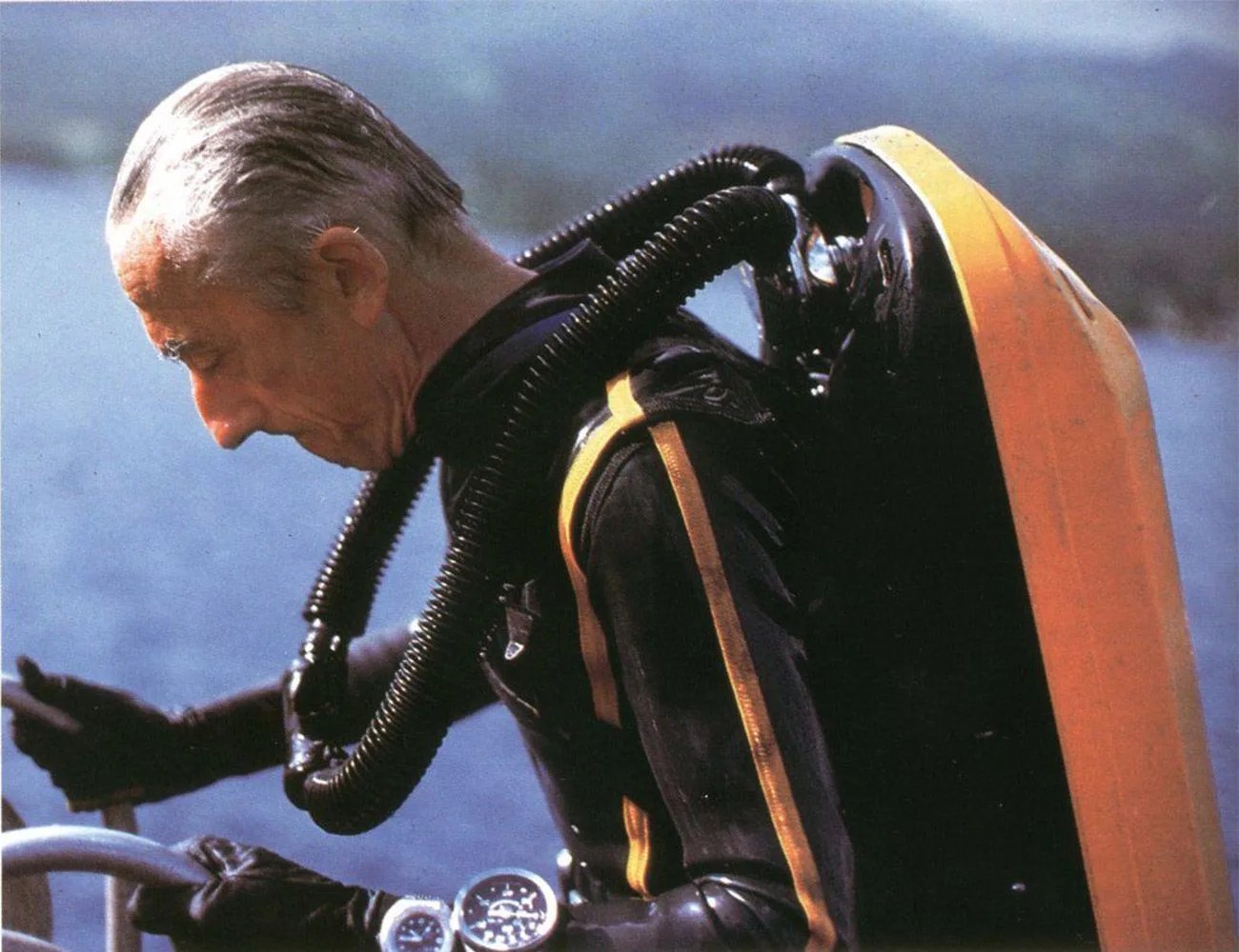 jacques yves cousteau wearing a doxa watch