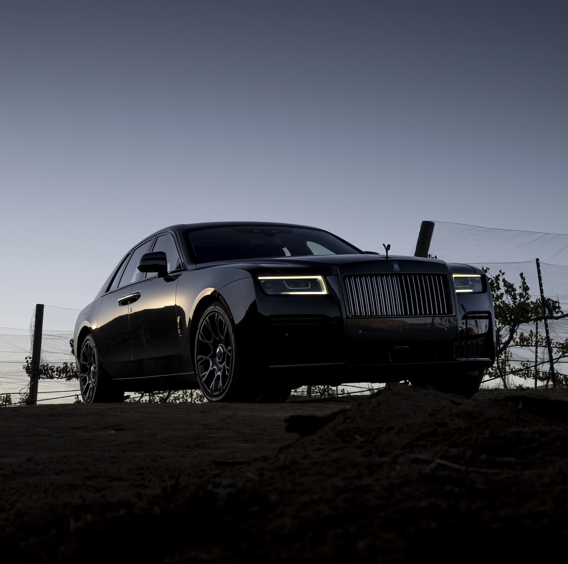 rolls royce black badge ghost