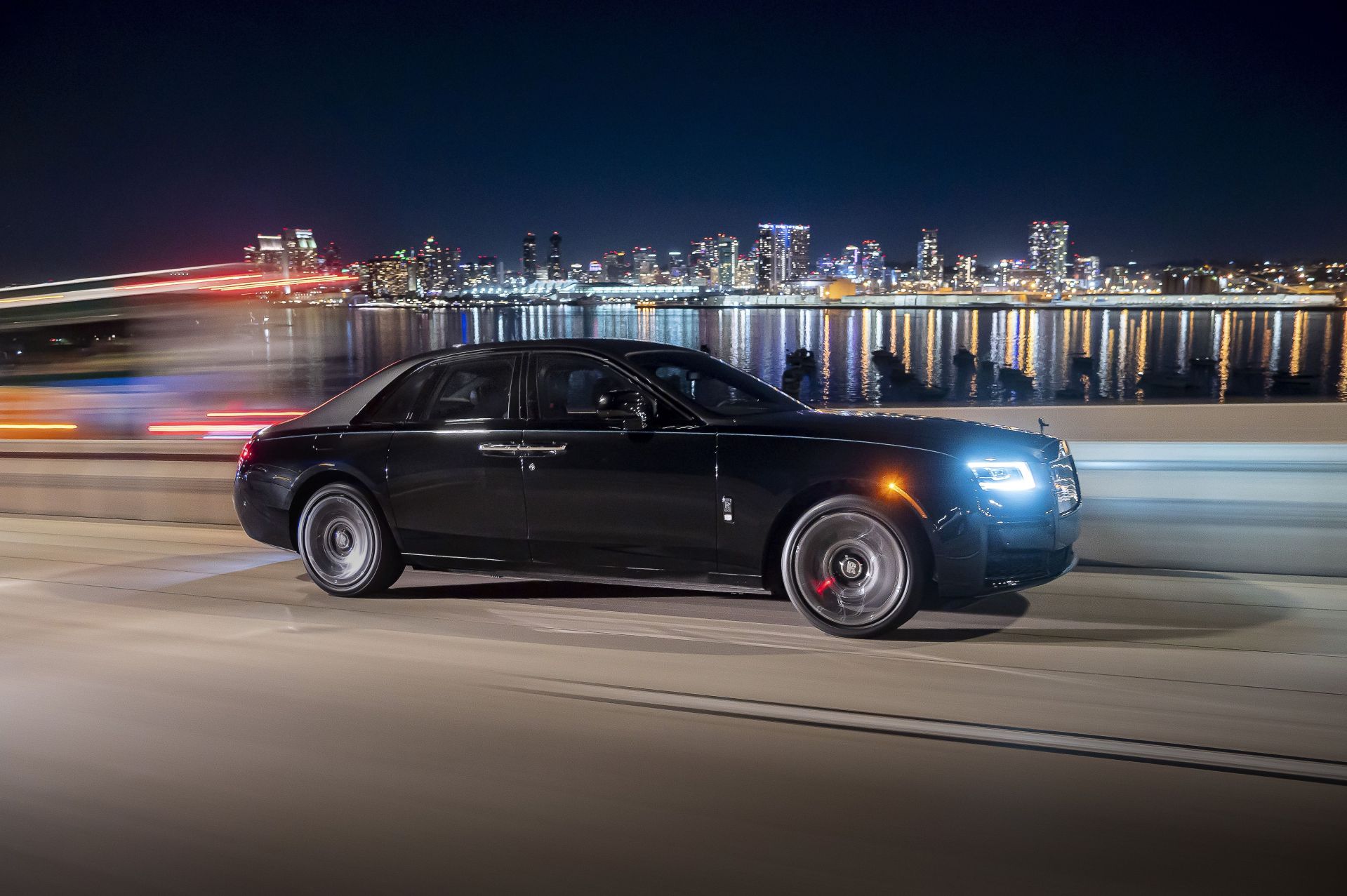 rolls royce black badge