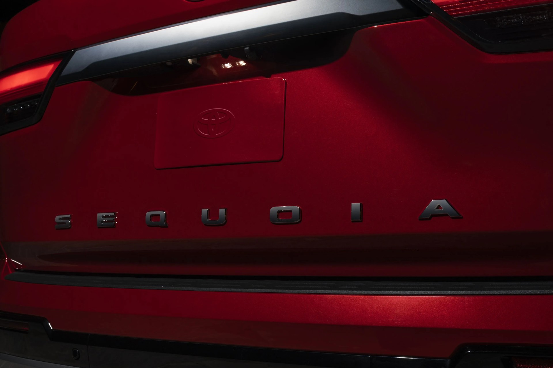 toyota sequoia
