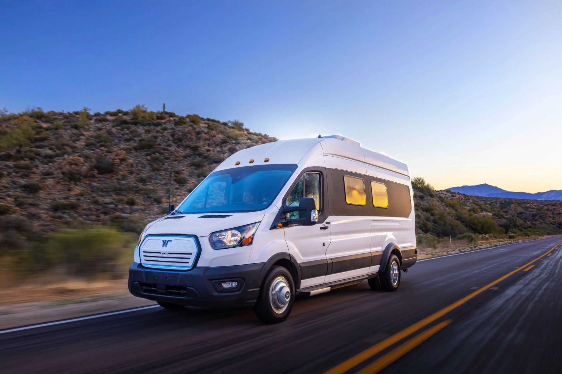 winnebago e rv concept van