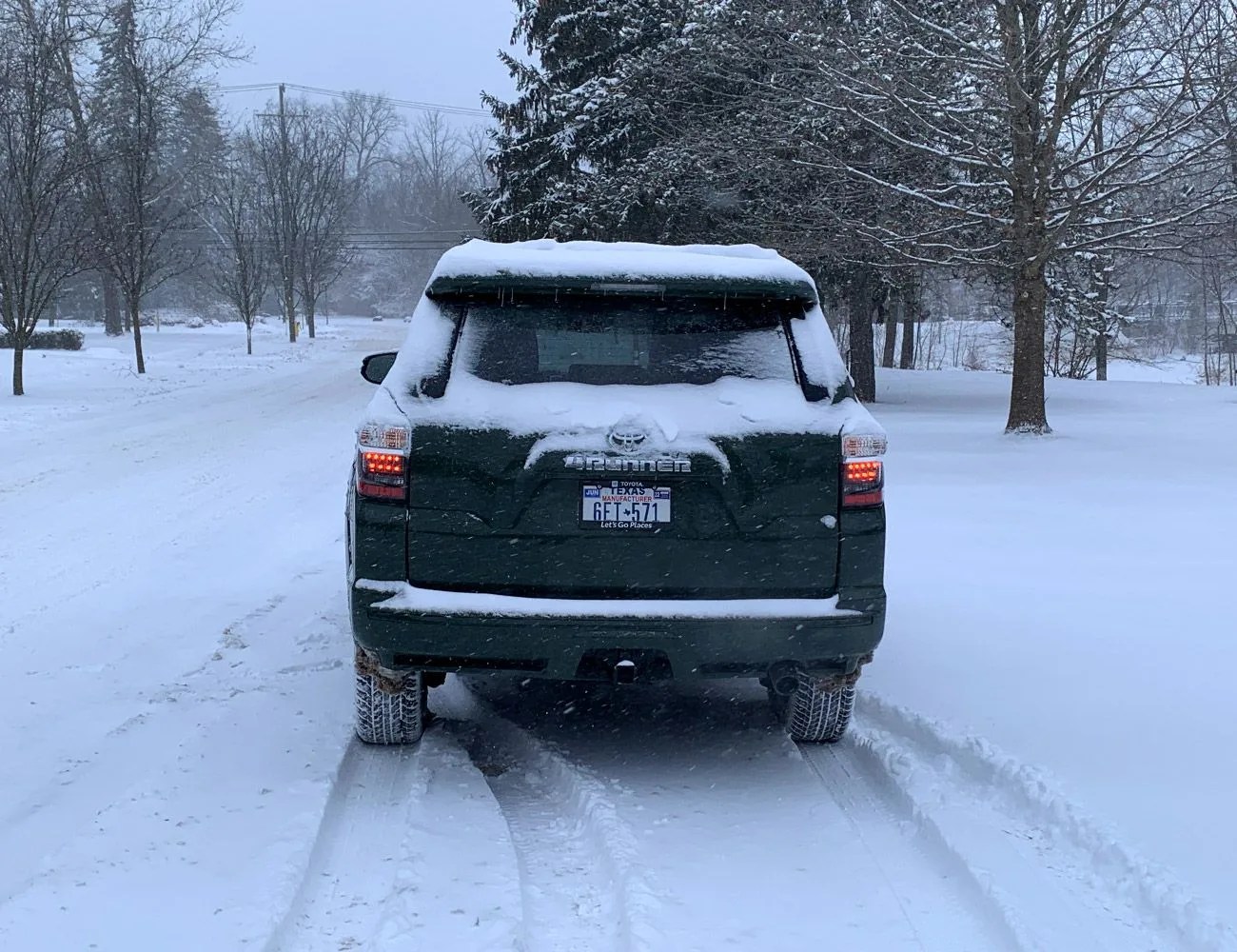 toyota 4runner in snow