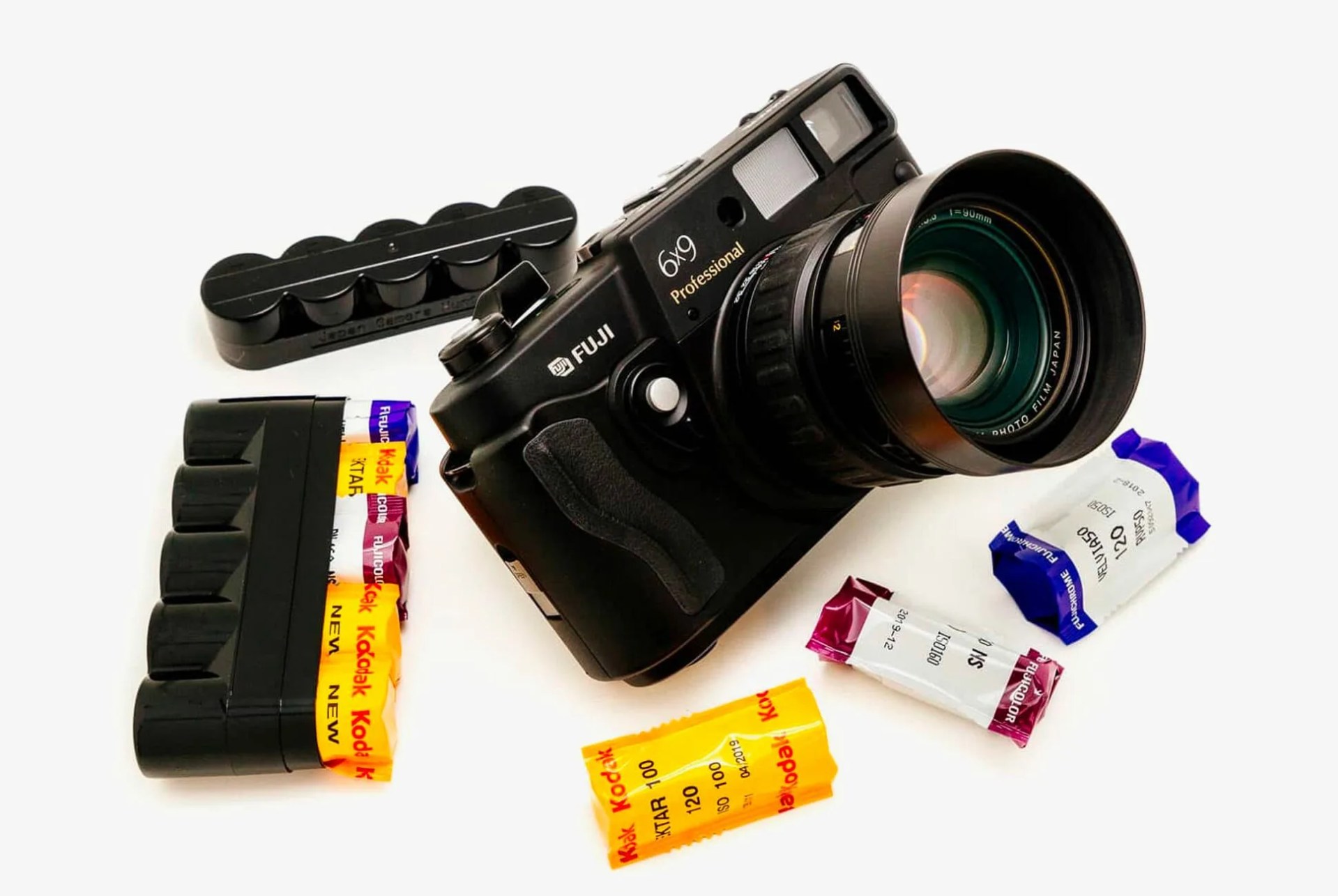 5-Pieces-of-Retro-Tech-That-Still-Kick-Ass-gear-patrol-lead-full