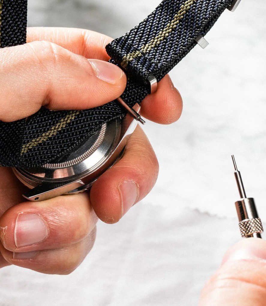 How-to-Change-a-Watch-Strap-gear-patrol-Drilled-7