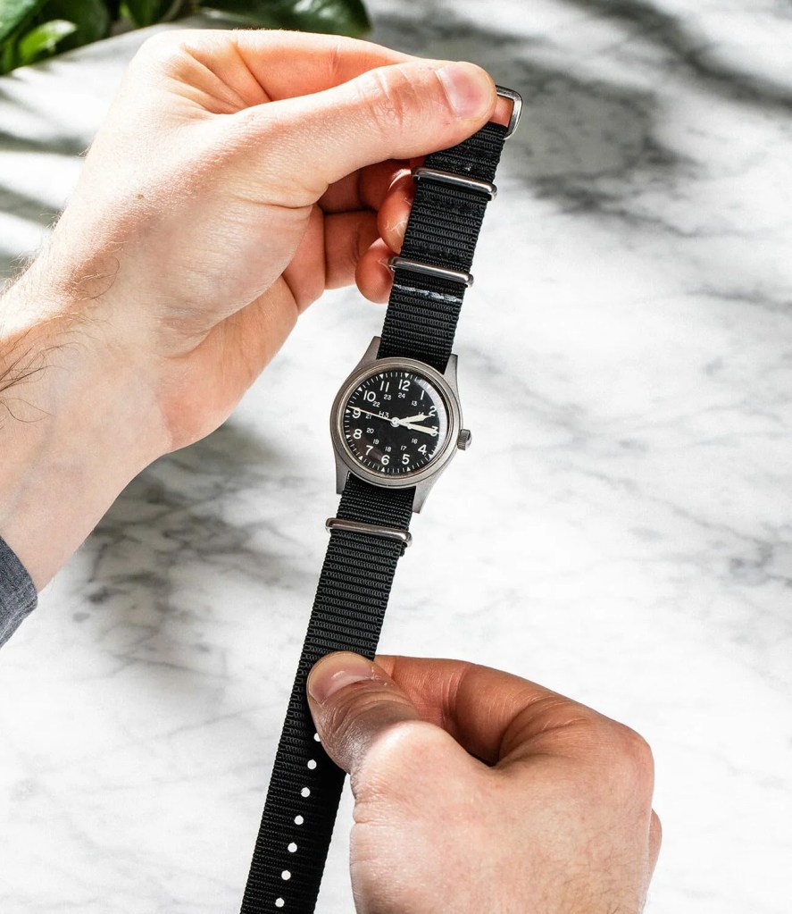 How-to-Change-a-Watch-Strap-gear-patrol-Nato-12