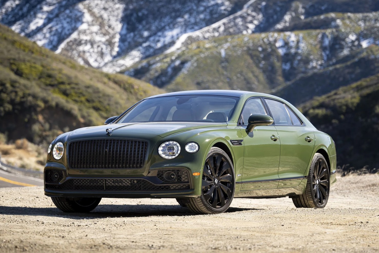 bentley flying spur hybrid 2022 british racing green
