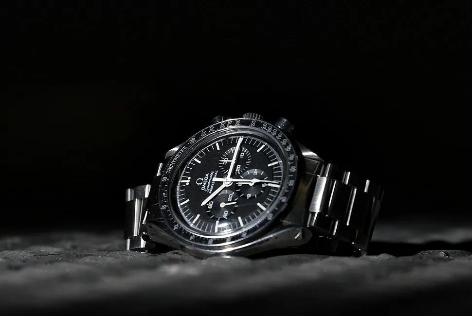 omega-speedmaster-professional-icon-gear-patrol-full-8