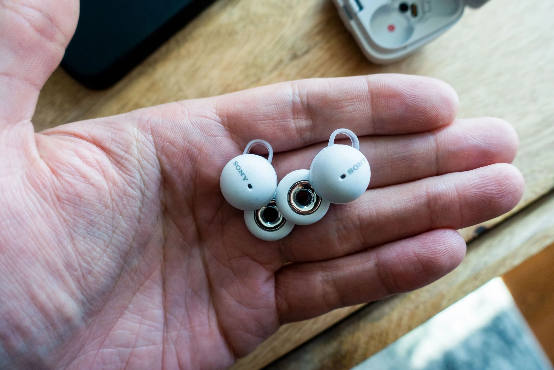 sony wireless earbuds