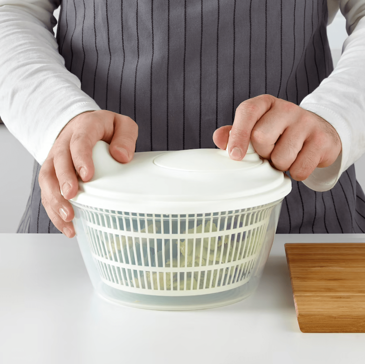 tokig salad spinner white