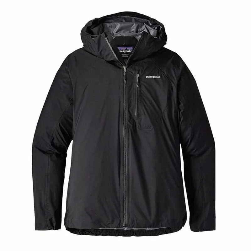 The-17-Best-Outdoor-Photography-Accessories-gear-patrol-patagonia-storm-racer-jacket