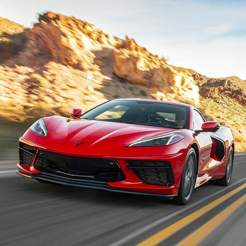 2020 corvette stingray review gear patrol inline 1