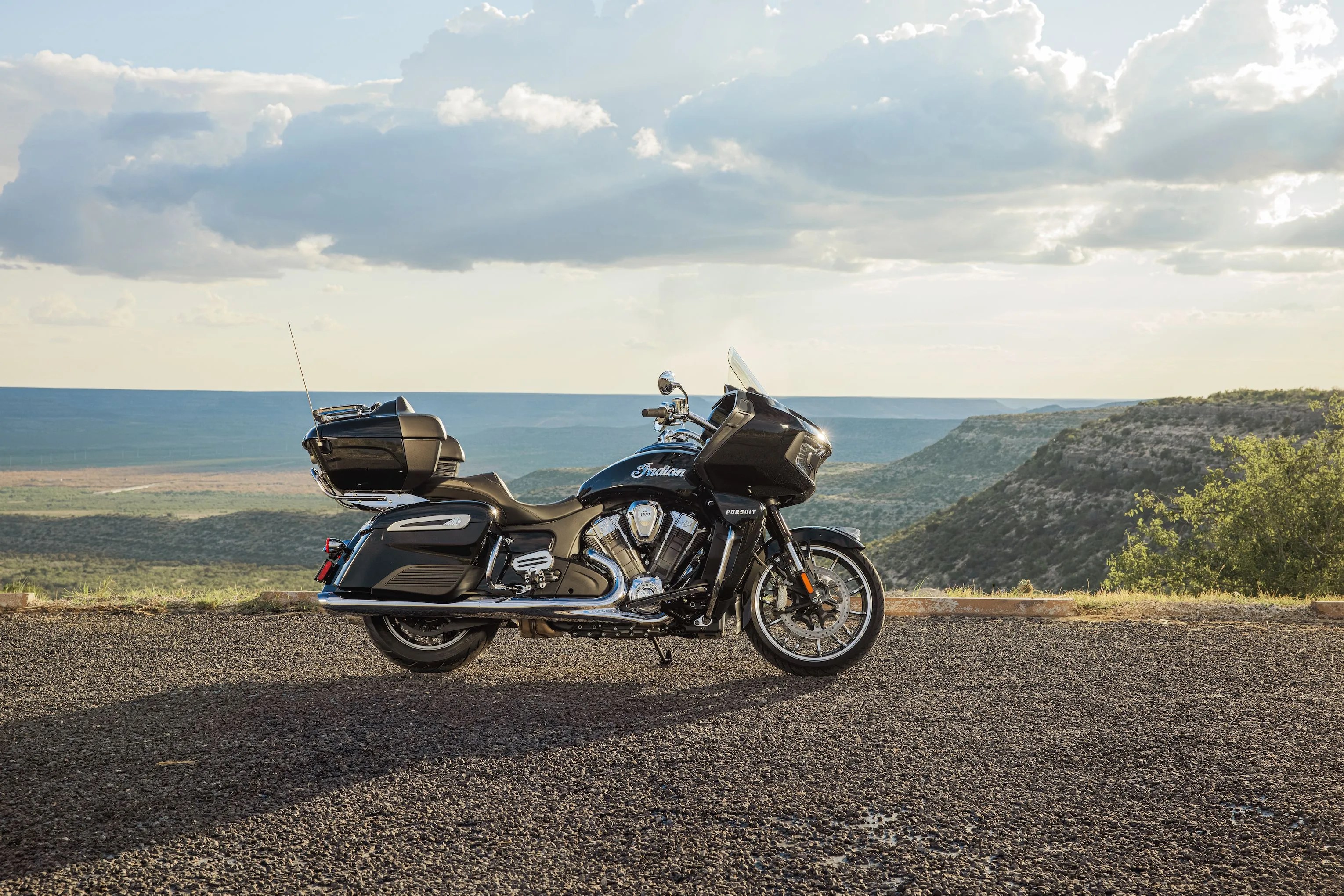 indian pursuit motorcycle