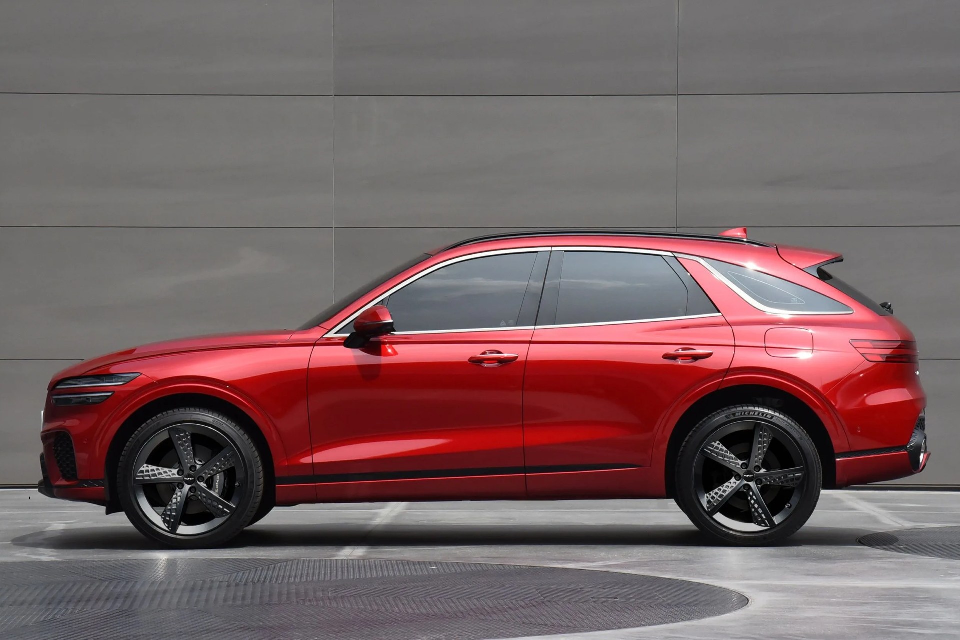 genesis gv70 suv
