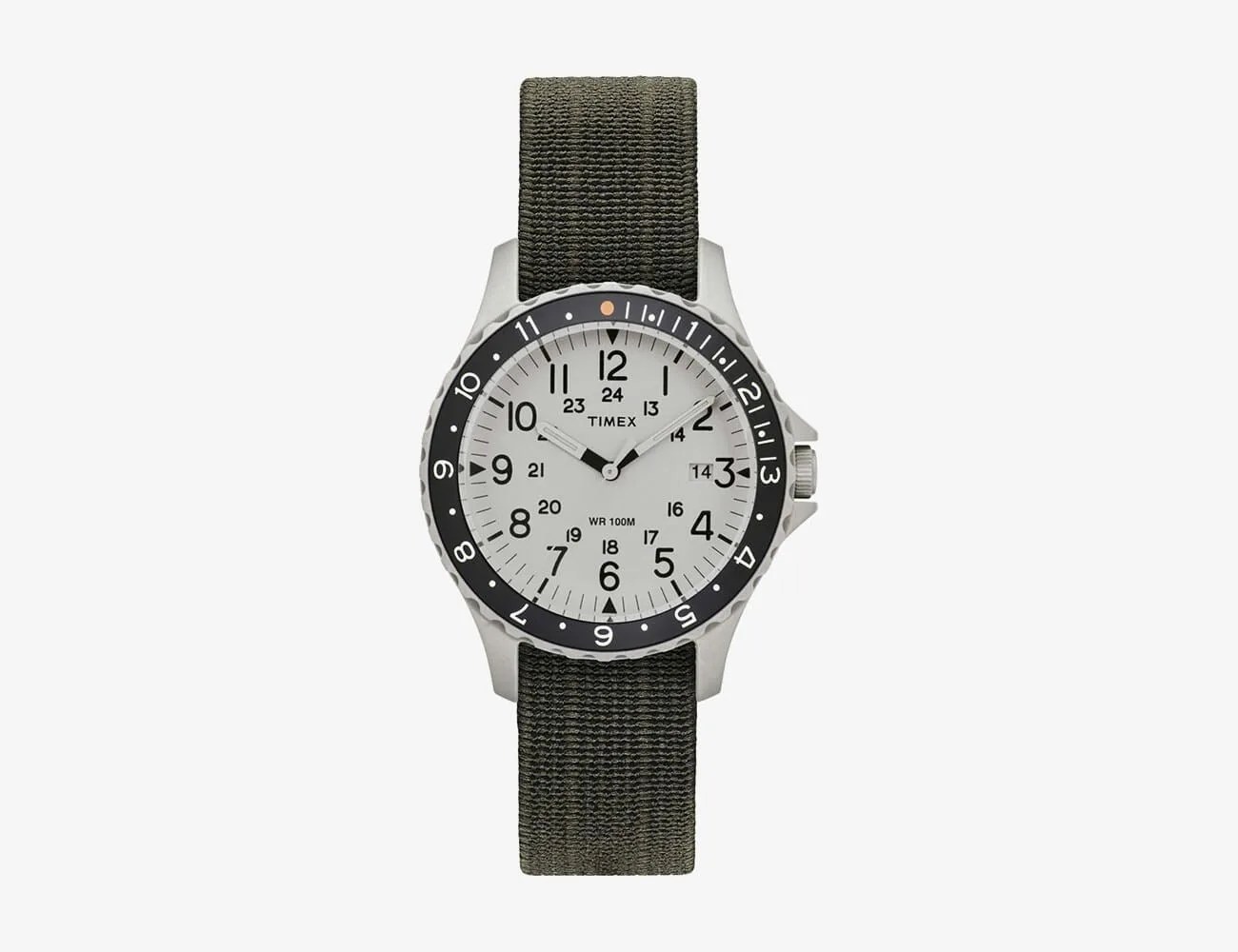 Before-You-Buy-an-Inexpensive-Watch-gear-patrol-ambience-1
