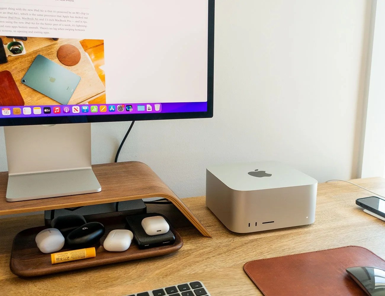 apple monitor