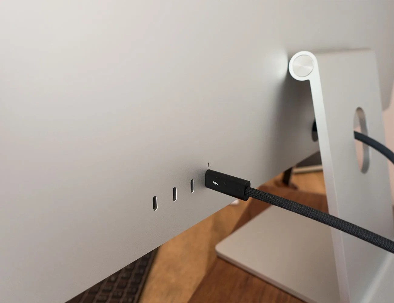 apple monitor back
