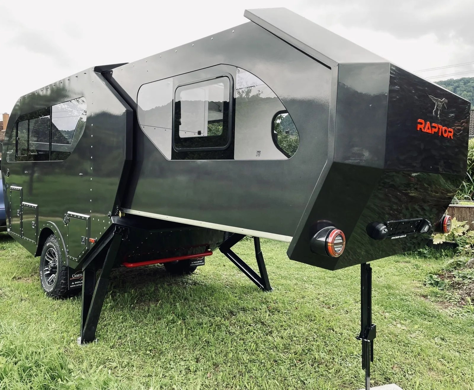 raptor xc camping trailer